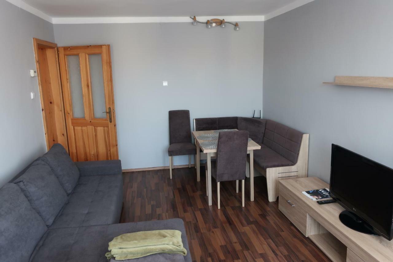Apartman 819 Apartment Trebon Bagian luar foto